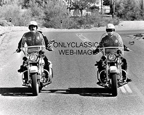 OnlyClassics 1973 Electra Glide in Blue 8x10 Robert Blake Harley Davidson Motorcycle ตำรวจ